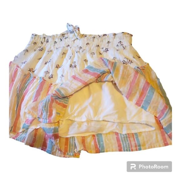 Versona Women's Summer Shorts Size Medium - Picture 6 of 6